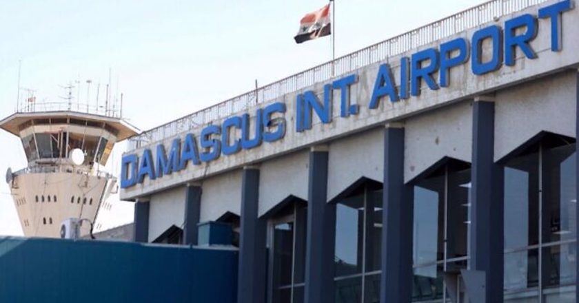 Serangan udara Israel menargetkan bandara Damaskus dan Aleppo di Suriah